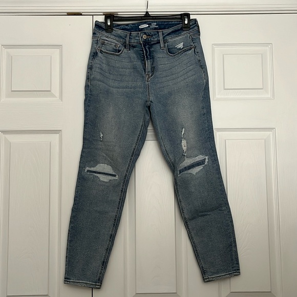 Old Navy rockstar Jean - Picture 1 of 4